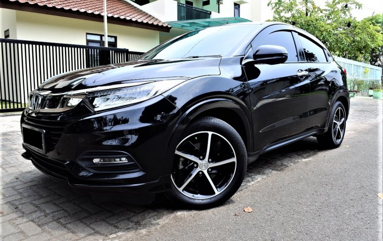 Honda HR-V 1.8L Prestige 2019 TDP HANYA 30JT SIAP PAKAI