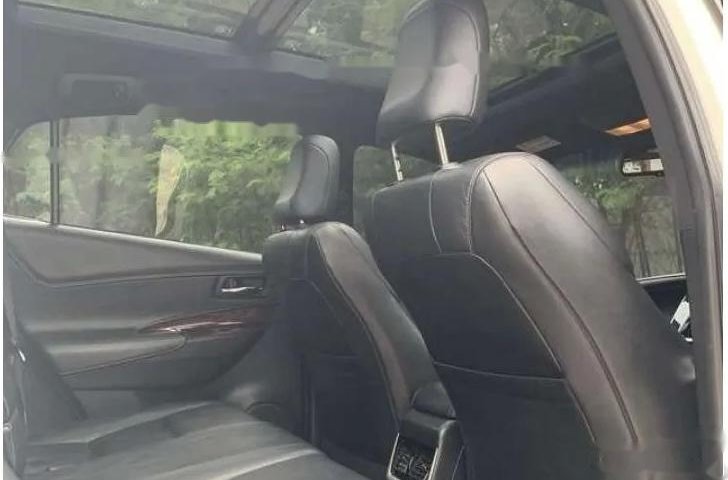 Dijual mobil bekas Toyota Harrier , Banten 