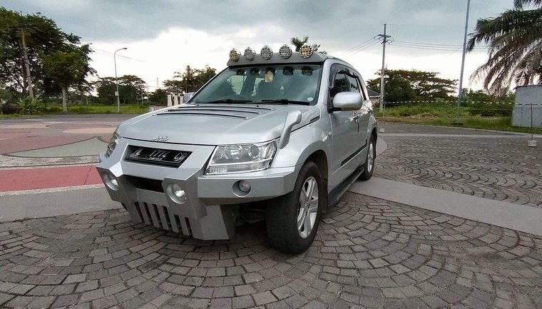 Suzuki Grand Vitara JLX Modifikasi full Variasi