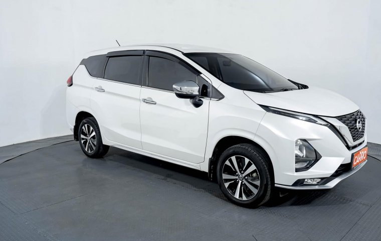 Jual mobil Nissan Livina 2019