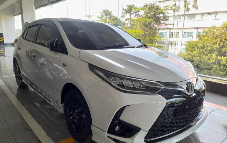 Toyota Yaris New GR 1.5 CVT 3 Air Bag NIK 2023
