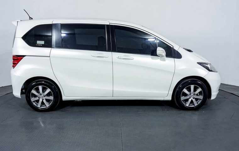 Honda Freed PSD AT  2011