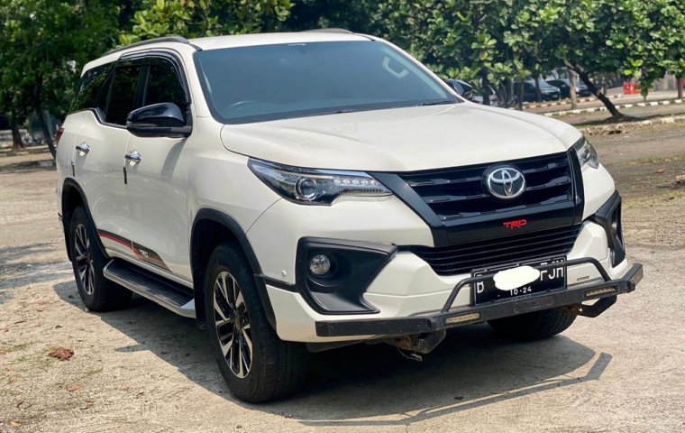 Toyota Fortuner VRZ 2019 Putih PROMO