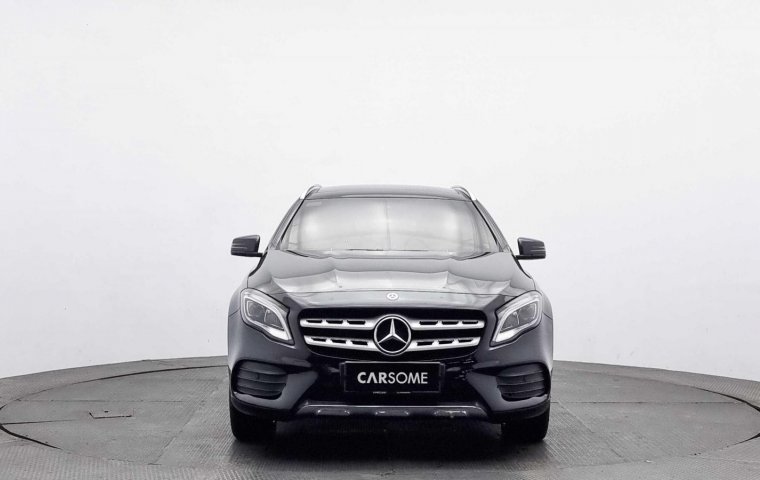 Jual mobil Mercedes-Benz GLA 200 2018