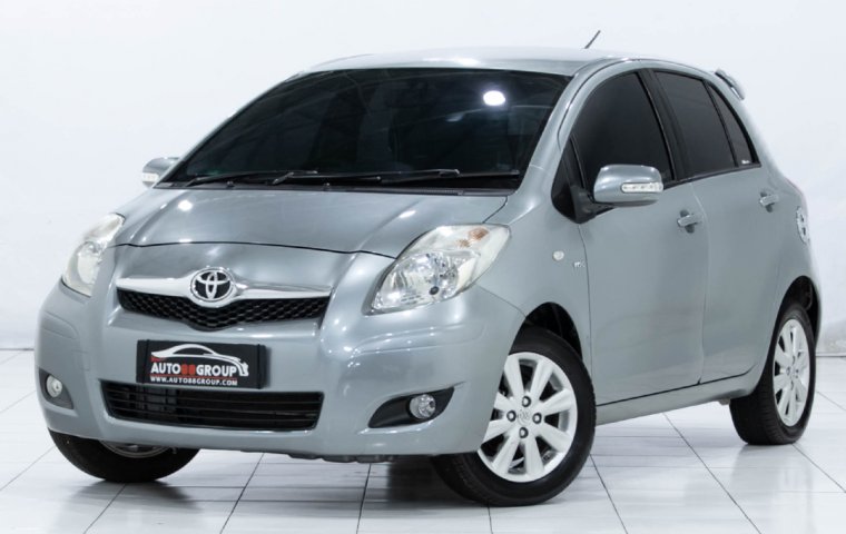 TOYOTA YARIS (SILVER METALLIC)  TYPE J MINOR CHANGE 1.5 M/T (2011)