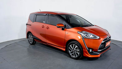 Toyota Sienta Q CVT 2017