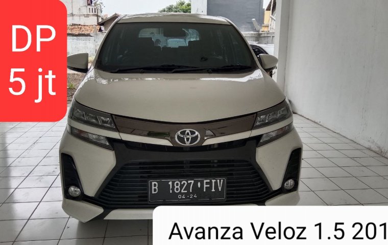 Toyota Avanza Veloz 1.5 matic 2019 Tangan Pertama