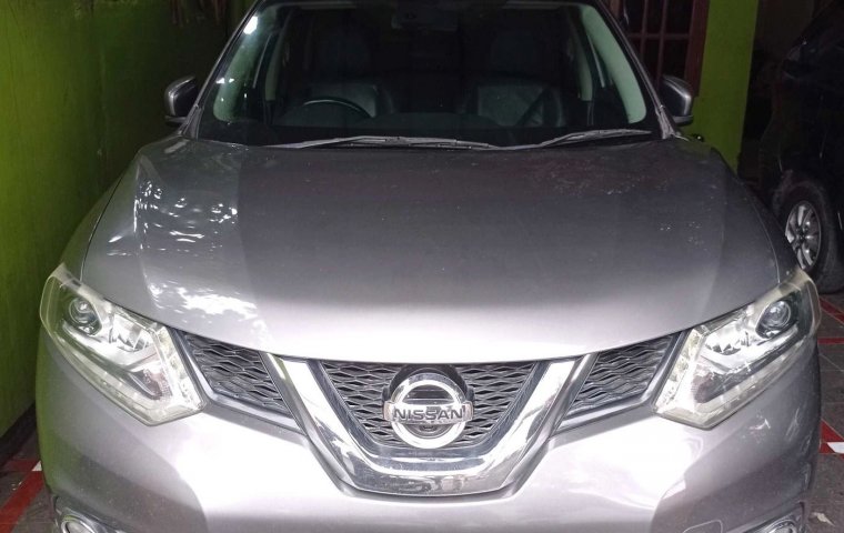 Nissan X-trail 2.5 AT 2015