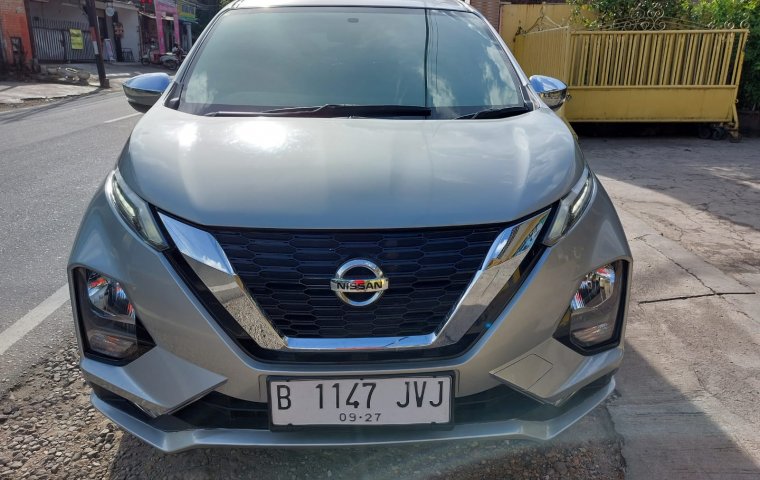 Nissan Livina VL AT 2019 Silver MPV Murah