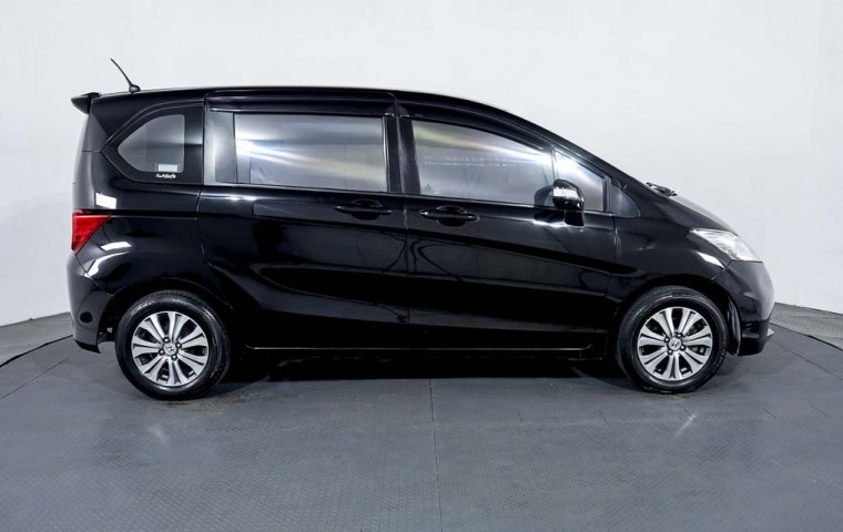 Honda Freed SD  AT 2013