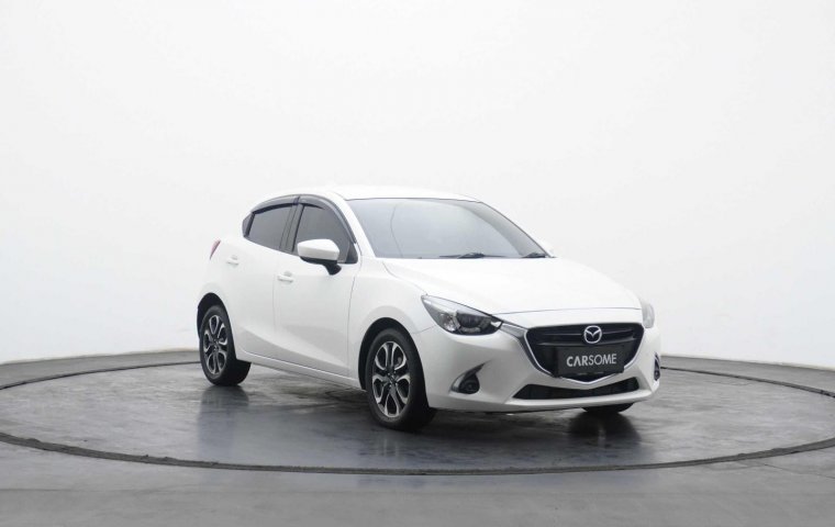 Promo Mazda 2 R 2017 murah ANGSURAN RINGAN HUB RIZKY 081294633578