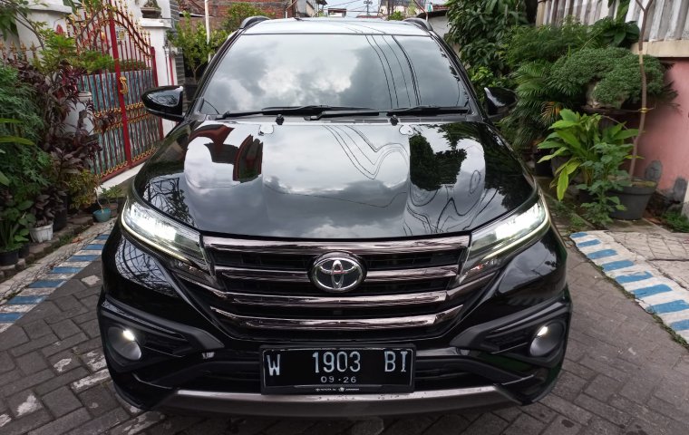 Toyota Rush GR A/T 2021 MPV hitam