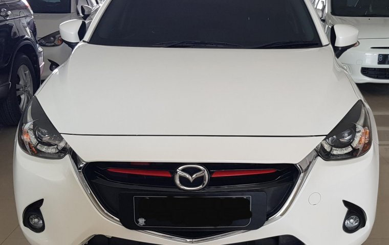 Mazda 2 GT Skyactive A/T ( Matic ) 2014 Putih Km 48rban Mulus Siap Pajak Panjang