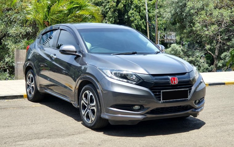 Honda HR-V 1.8L Prestige 2017 abu km48rb