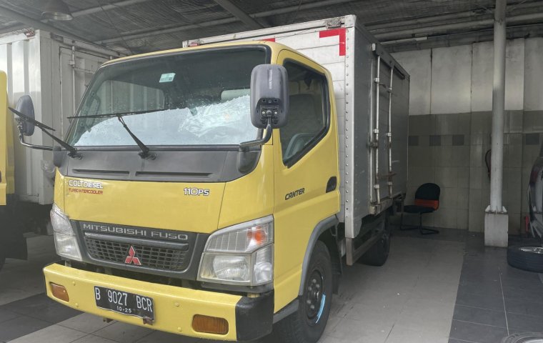 MITSUBISHI TRUCK ENGKEL BOX ALM FE 71 110 PS TAHUN 2015