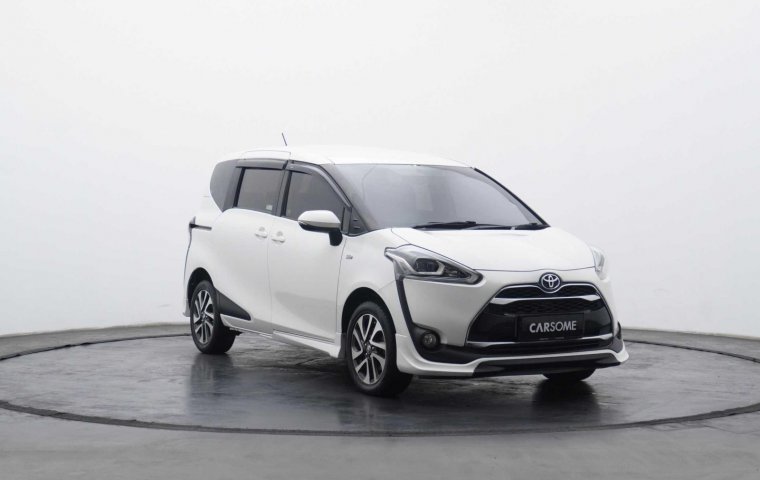 Promo Toyota Sienta Q 2016 murah ANGSURAN RINGAN HUB RIZKY 081294633578