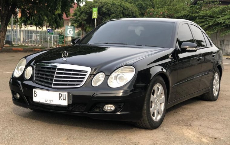 Mercedes-Benz E-Class E 200 2007 Hitam