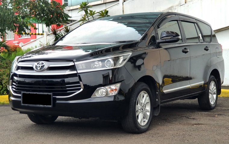 Toyota Kijang Innova V facelift Diesel AT 2019 Hitam