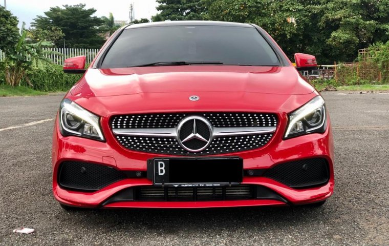 Mercedes-Benz CLA 200 AMG Line 2018 Merah