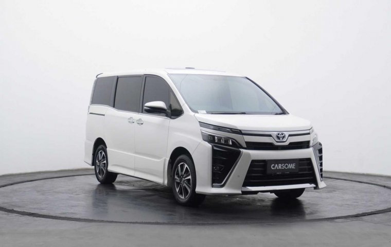  2017 Toyota VOXY 2.0