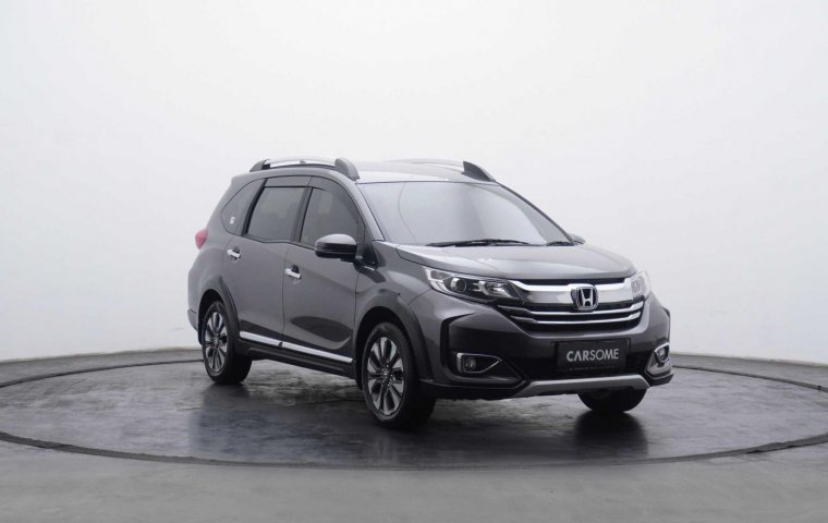 Honda BR-V E MT Abu-abu MOBIL BEKAS BERKUALITAS HANYA DENGAN DP 15 JUTAAN CICILAN RINGAN