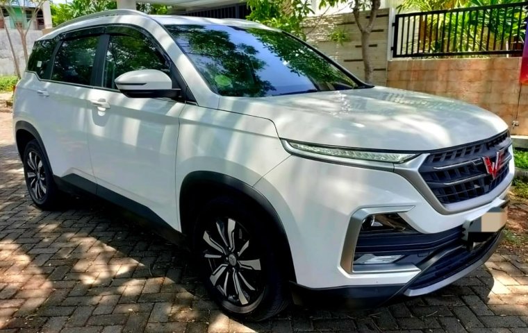 Wuling Almaz 1.5 LT LUX CVT AT 2019 MPV