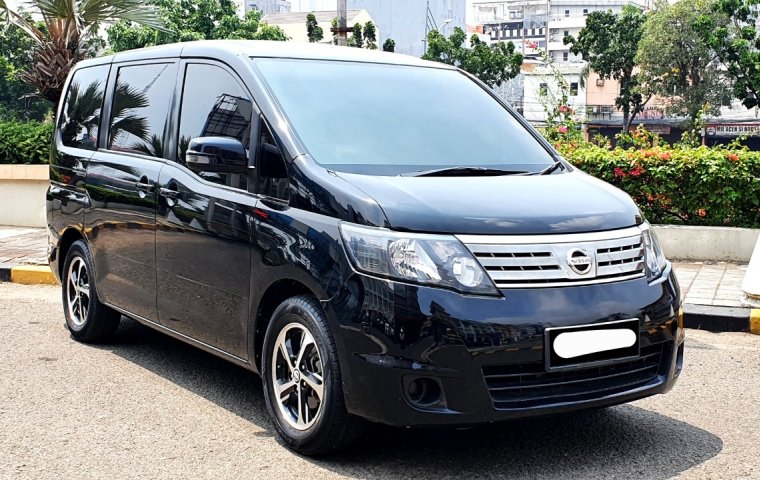 Nissan Serena Highway Star 2010 hitam km120rban cash kredit proses bisa dibantu