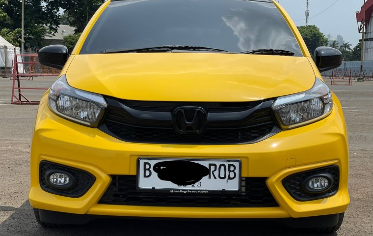 HONDA BRIO SATYA E AT 2023 KUNING