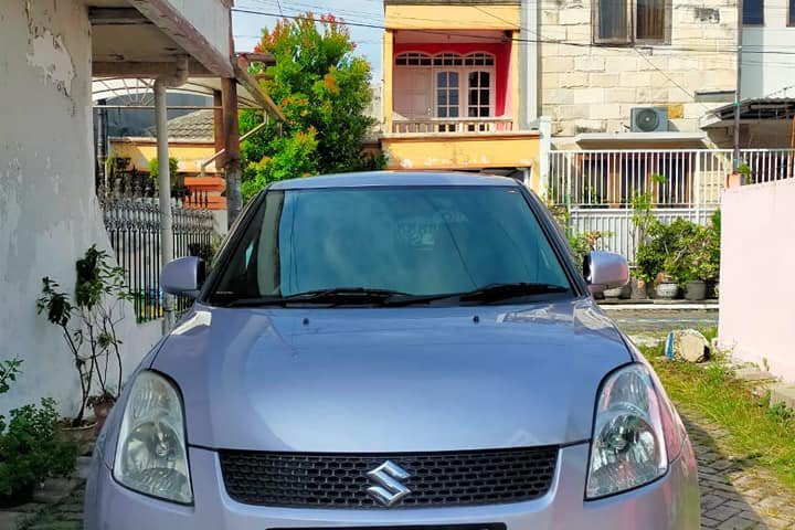 Suzuki swift st tahun 2008