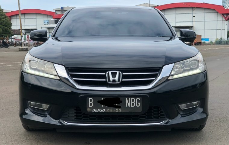 Honda Accord VTi-L 2013 TERMURAH!!