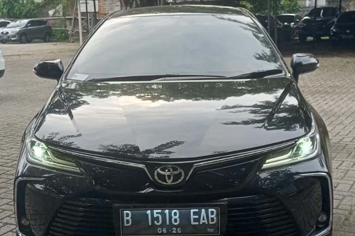 Promo murah Toyota Corolla Altis V AT 2021 Hitam