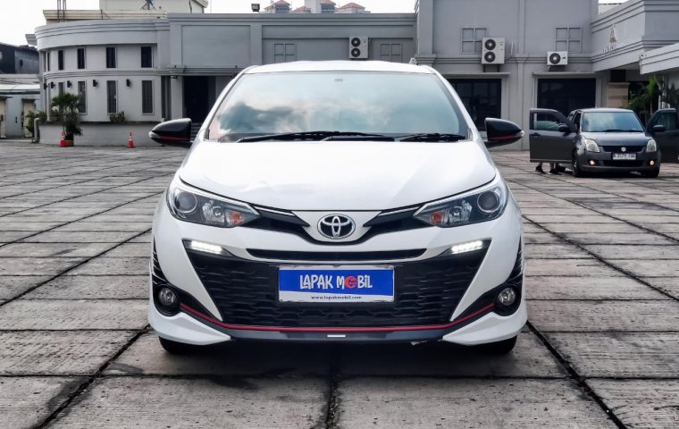 Toyota Yaris TRD Sportivo 2019 Putih Matic KM Antik