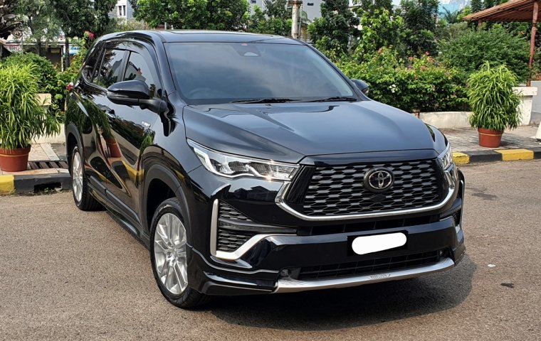 Toyota Kijang Innova Zenix Q Hybrid modelista 2023 hitam gak perlu indent unit ready siap pakai