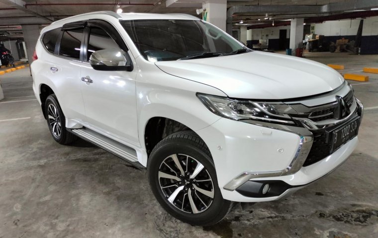 Mitsubishi Pajero Sport Dakar 4x2 AT DP 40 juta an