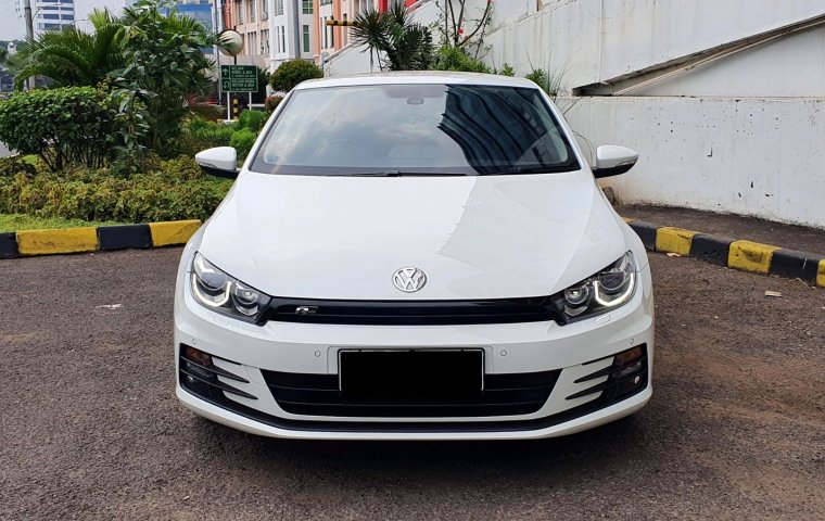 (LOW KM)VW Volkswagen Scirocco 1.4 TSI R-Line Coupe Facelift Last Edition White On Black 2018