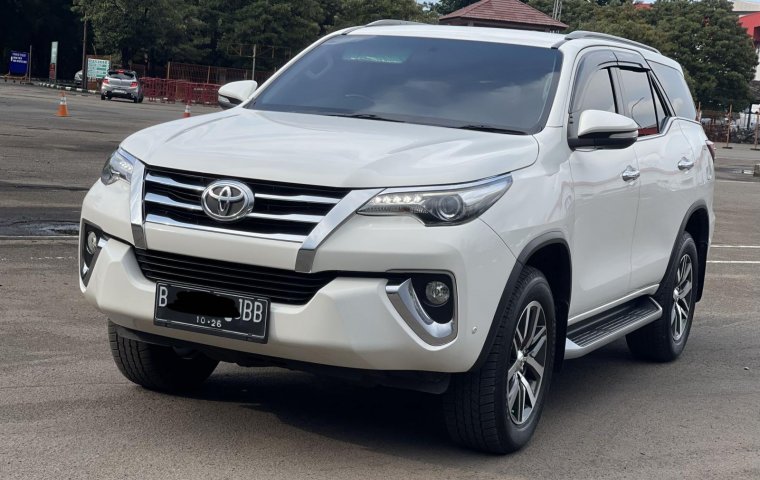 Promo Toyota Fortuner VRZ 2016 murah banget!!!
