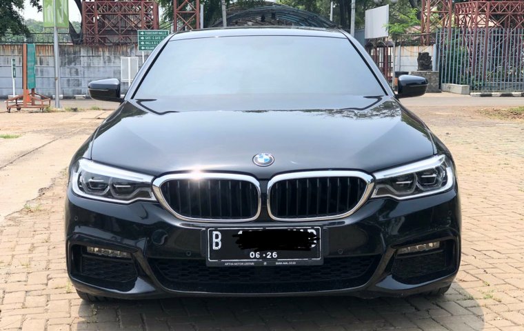 BMW 5 Series 530i M Sport 2020 Hitam