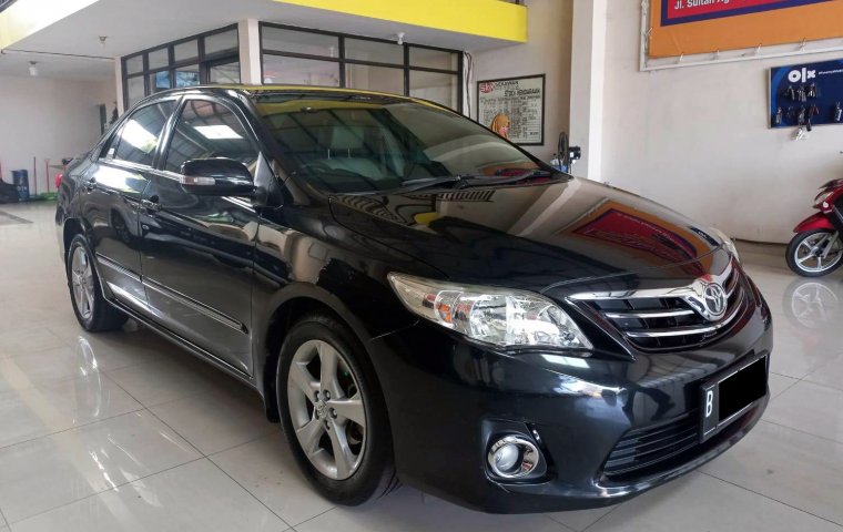 Toyota Corolla Altis G 1.8 AT 2011 DP Minim