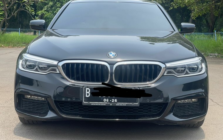 MOBIL INCARAN SEMUA ORANG!! BMW 530I AT 2020 KEREN!! KM LOW!!