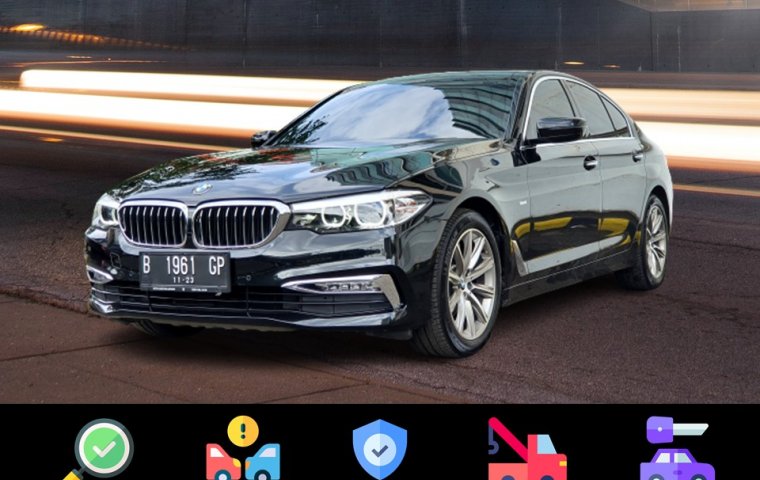 BMW 520i Luxury Line CKD AT 2018 Black On Brown