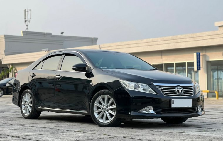 Toyota Camry V At 2012