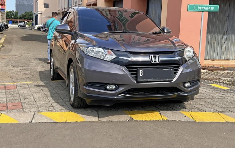 Honda HR-V E CVT 2016 dp 12jt hrv matic siap tt gan