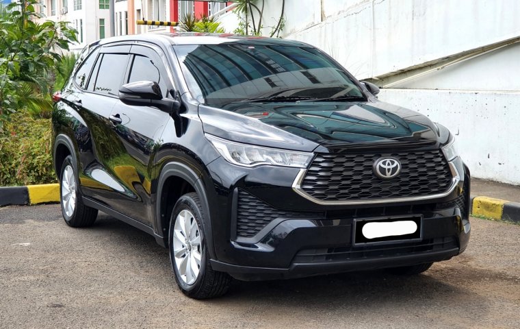 Km6rb Toyota Kijang Innova zenix V 2023 matic hitam bensin pajak panjang cash kredit bisa dibantu