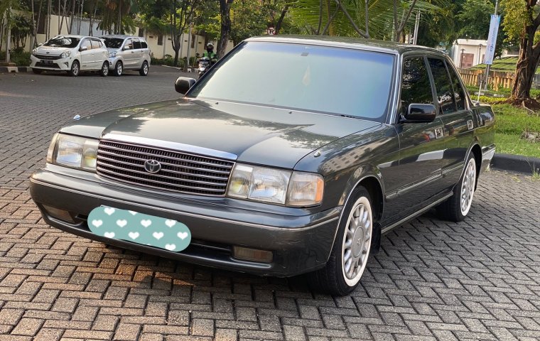 Toyota Crown Super Saloon