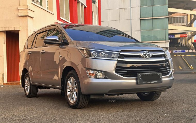 Toyota Kijang Innova V 2020 dp 15jt bensin reborn bs tkr tambah