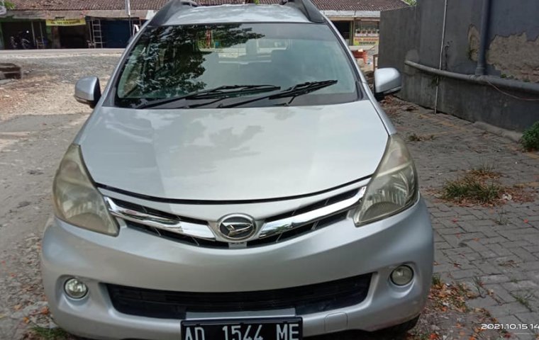 Daihatsu Xenia M thn2012