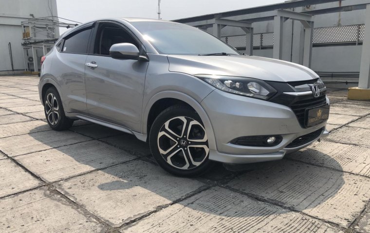 Honda HR-V 1.8L Prestige 2016, Silver, KM 53rba Siap Pakai