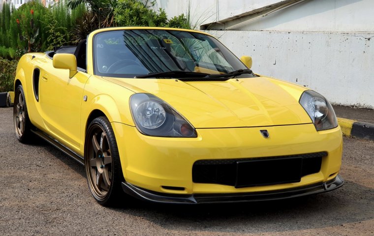 Toyota MR-S Cabriolet Coupe 1.8 AT Yellow 2002 KM30rban Barang Langka Collector Item GOOD Condition
