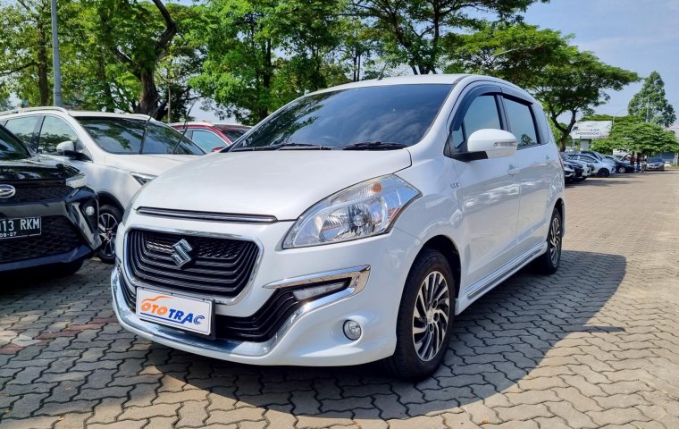 Suzuki Ertiga Dreza 2017 AT Matic Putih Istimewa Terawat