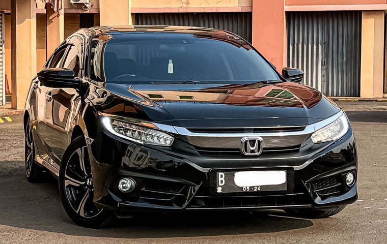 Honda Civic 1.5L Turbo 2018 es sedan hitam km38ribuan dp 66 jt saja cash kredit proses bisa dibantu